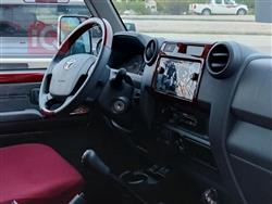 Toyota Land Cruiser 70